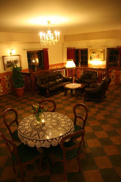 Hotel Karolinka Gogolin Exterior photo